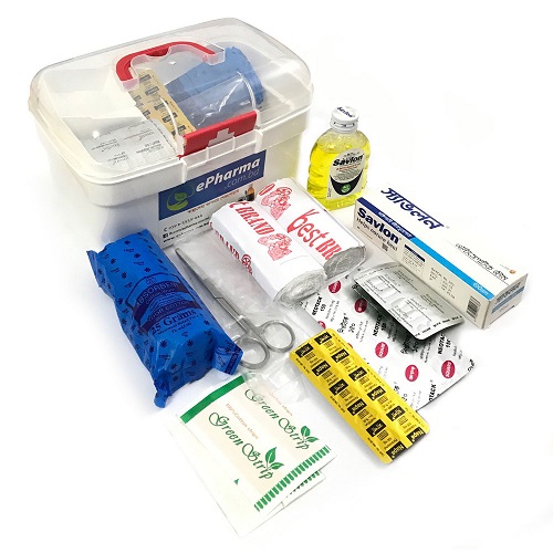 Family First Aid Box (White small)